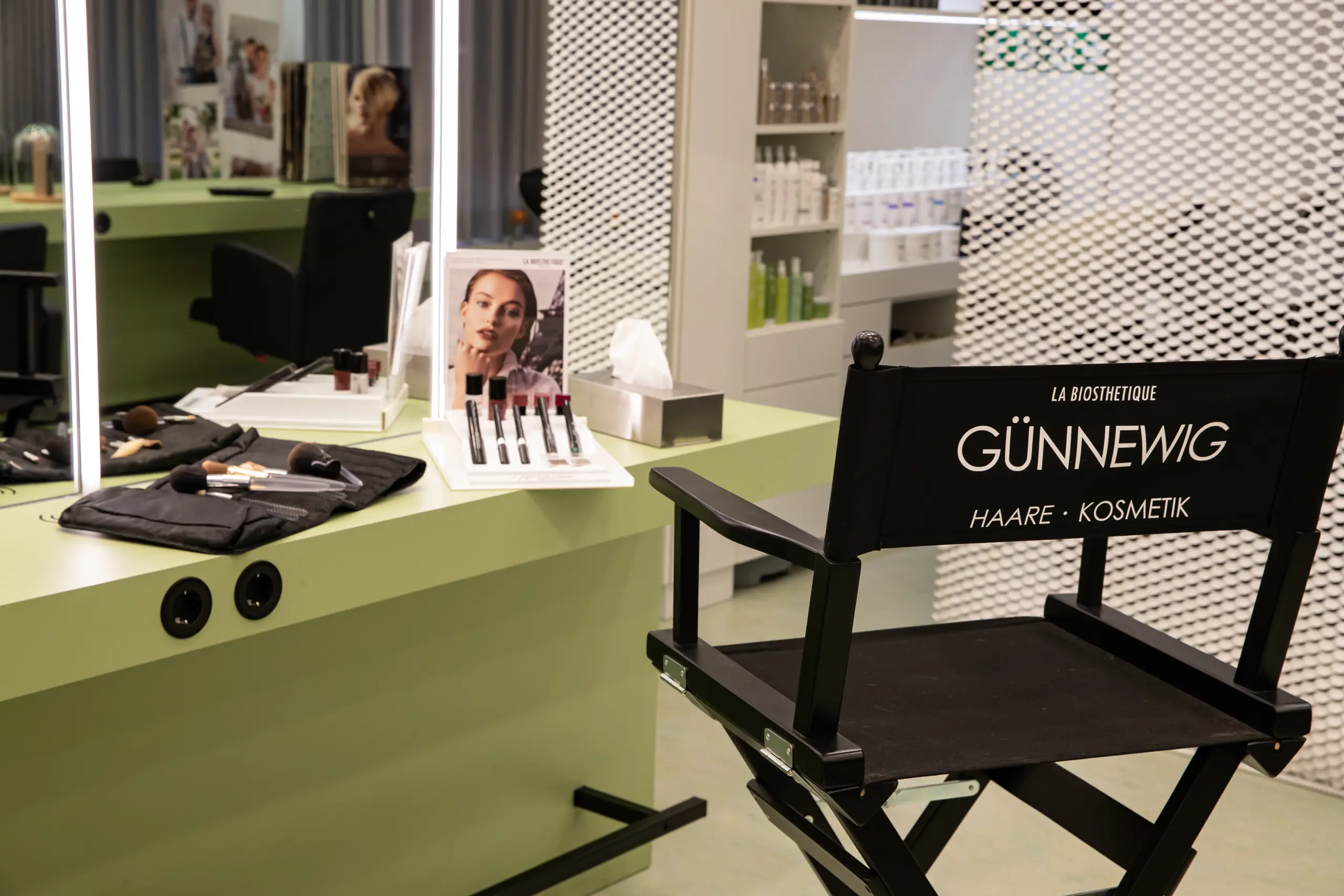 Friseur Guennewig Warendorf Salon Make up